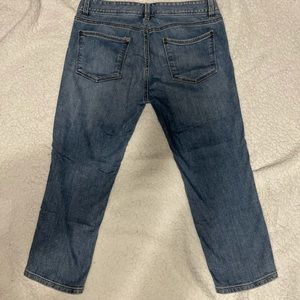Women’s capri jeans